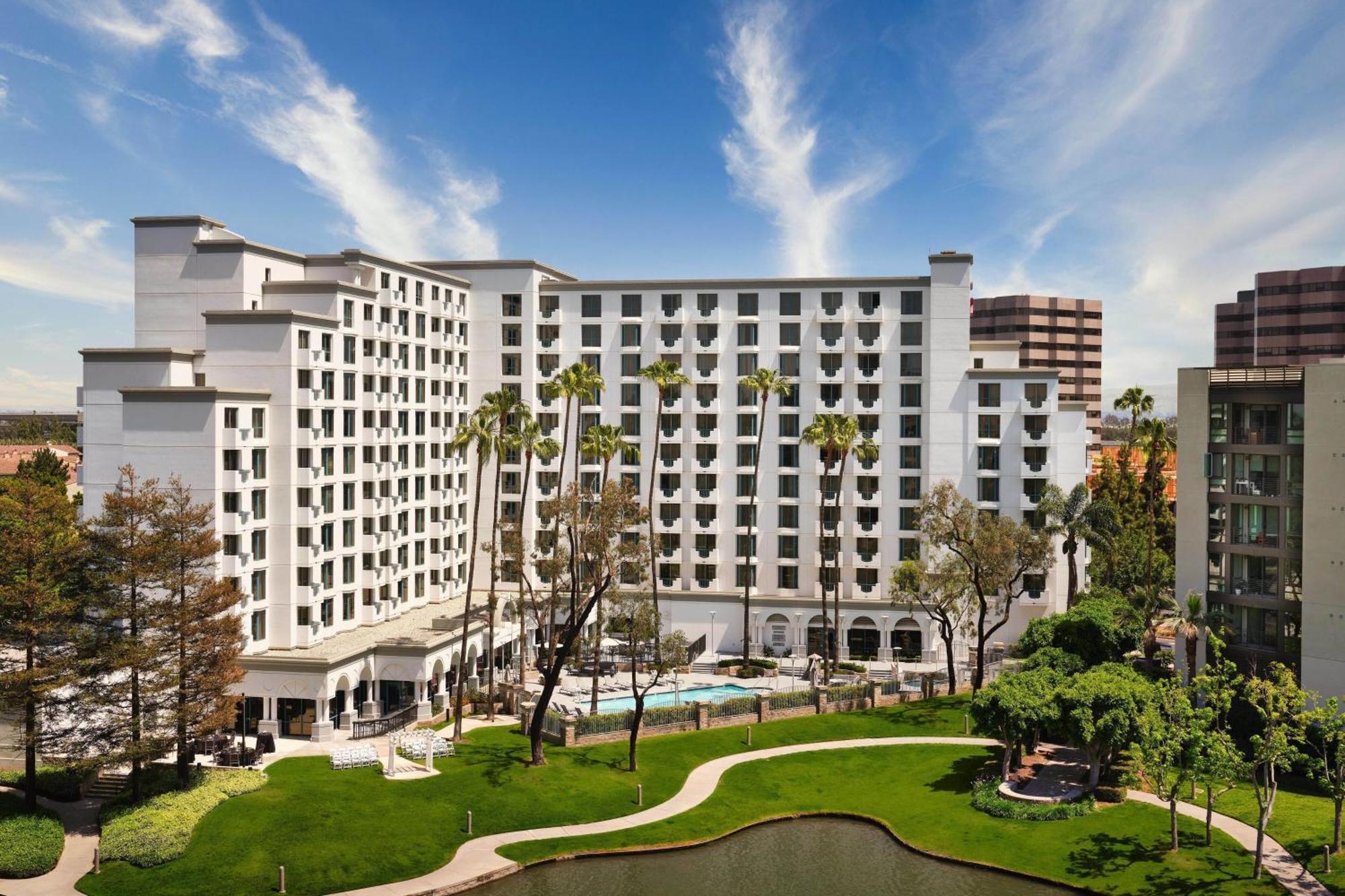 Costa Mesa Marriott Hotel Exterior foto